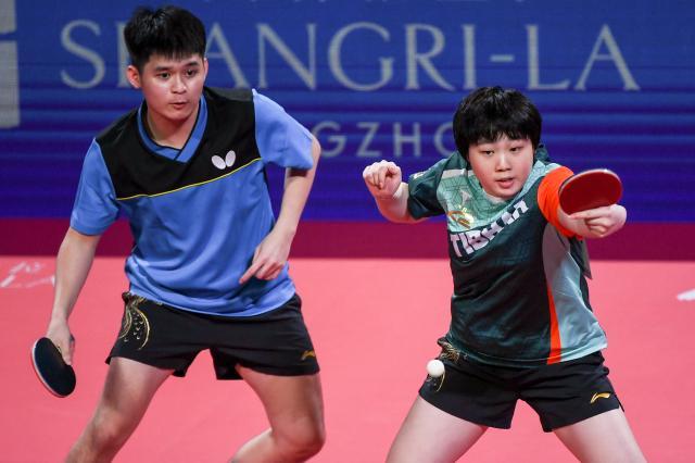 体育资讯-王楚钦/孙颖莎疲劳征战 林诗栋/剻曼全锦赛夺冠