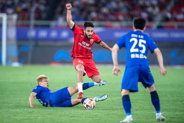 半岛体育APP-“巴尔加斯事件”早有预兆 哈维尔：我说过我要换人