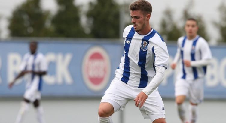 体育平台-意外！武汉三镇明明已引进新外援后腰，为何网传还想让葡超王牌来